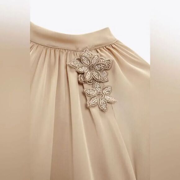ZARA SATIN TOP WITH FLORAL APPLIQUÉ - Picture 8 of 10